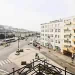 Klimatyczny I Jasny 3city W Gdyni Z Dwiema Sypialniami By Renters شقة