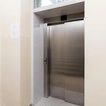 Klimatyczny I Jasny 3city W Gdyni Z Dwiema Sypialniami By Renters Apartment Gdynia