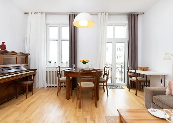 Klimatyczny I Jasny 3city W Gdyni Z Dwiema Sypialniami By Renters Gdynia