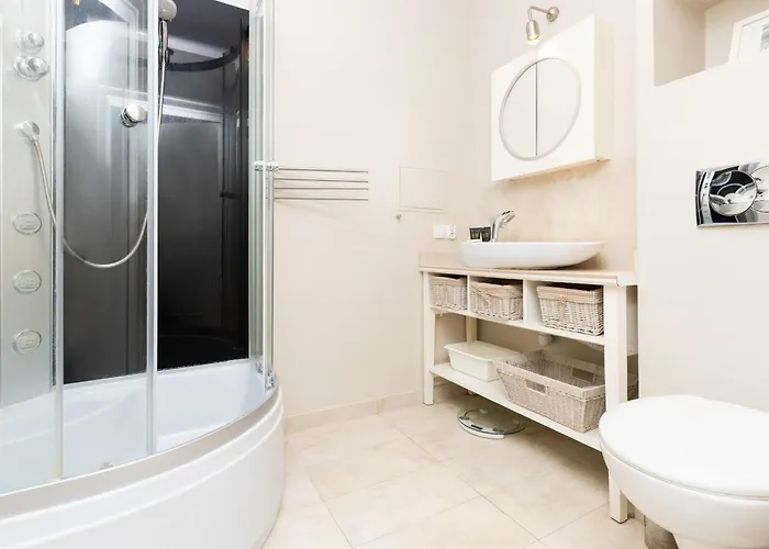 Klimatyczny I Jasny 3city W Gdyni Z Dwiema Sypialniami By Renters Apartment